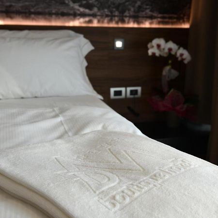 Dolomeet Boutique Hotel Pinzolo Buitenkant foto
