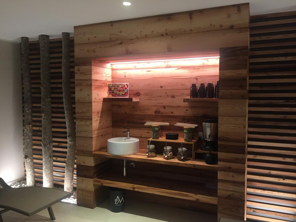 Dolomeet Boutique Hotel Pinzolo Buitenkant foto