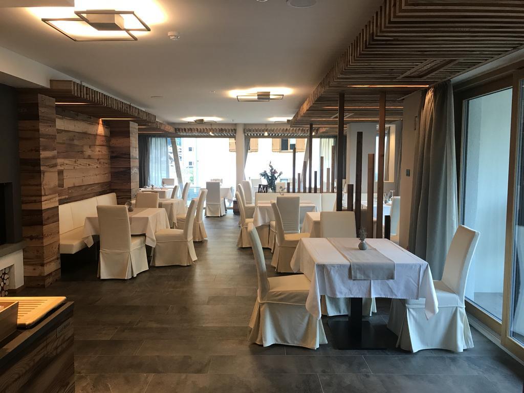 Dolomeet Boutique Hotel Pinzolo Buitenkant foto
