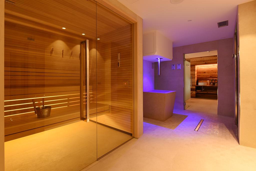 Dolomeet Boutique Hotel Pinzolo Buitenkant foto