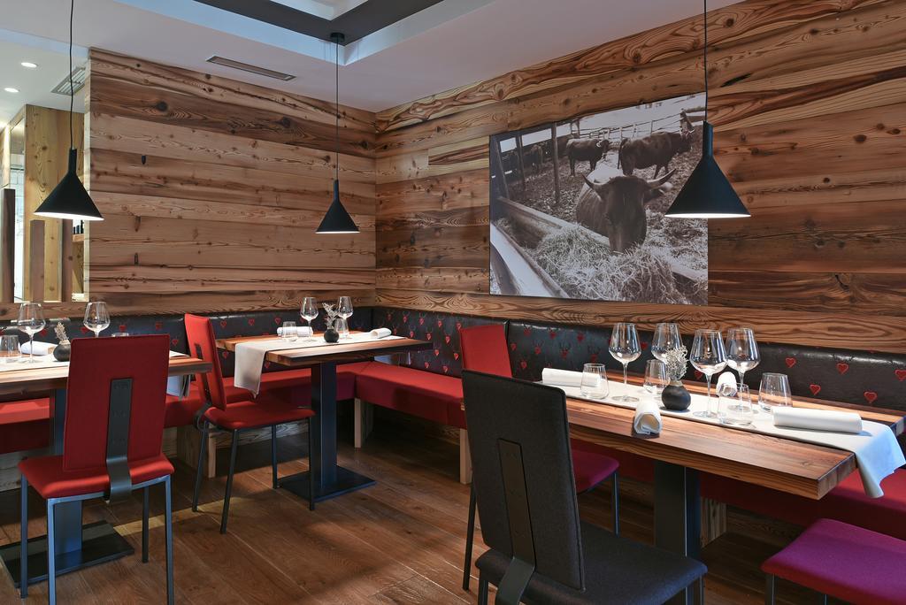 Dolomeet Boutique Hotel Pinzolo Buitenkant foto