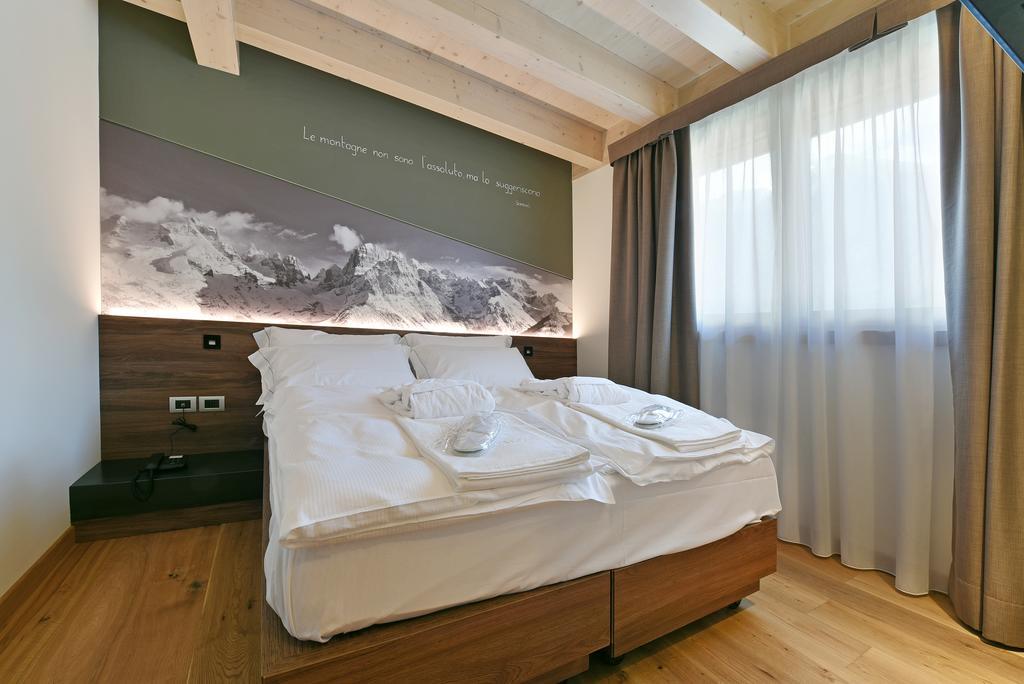 Dolomeet Boutique Hotel Pinzolo Buitenkant foto