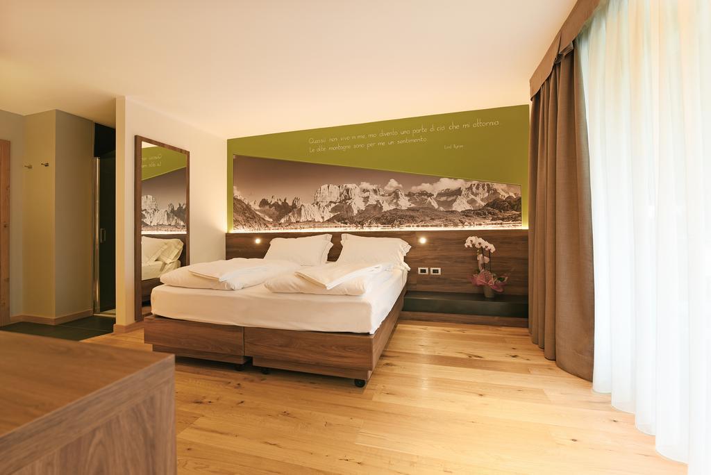 Dolomeet Boutique Hotel Pinzolo Buitenkant foto